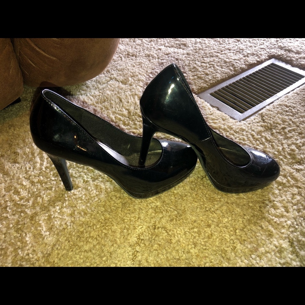 Black heels